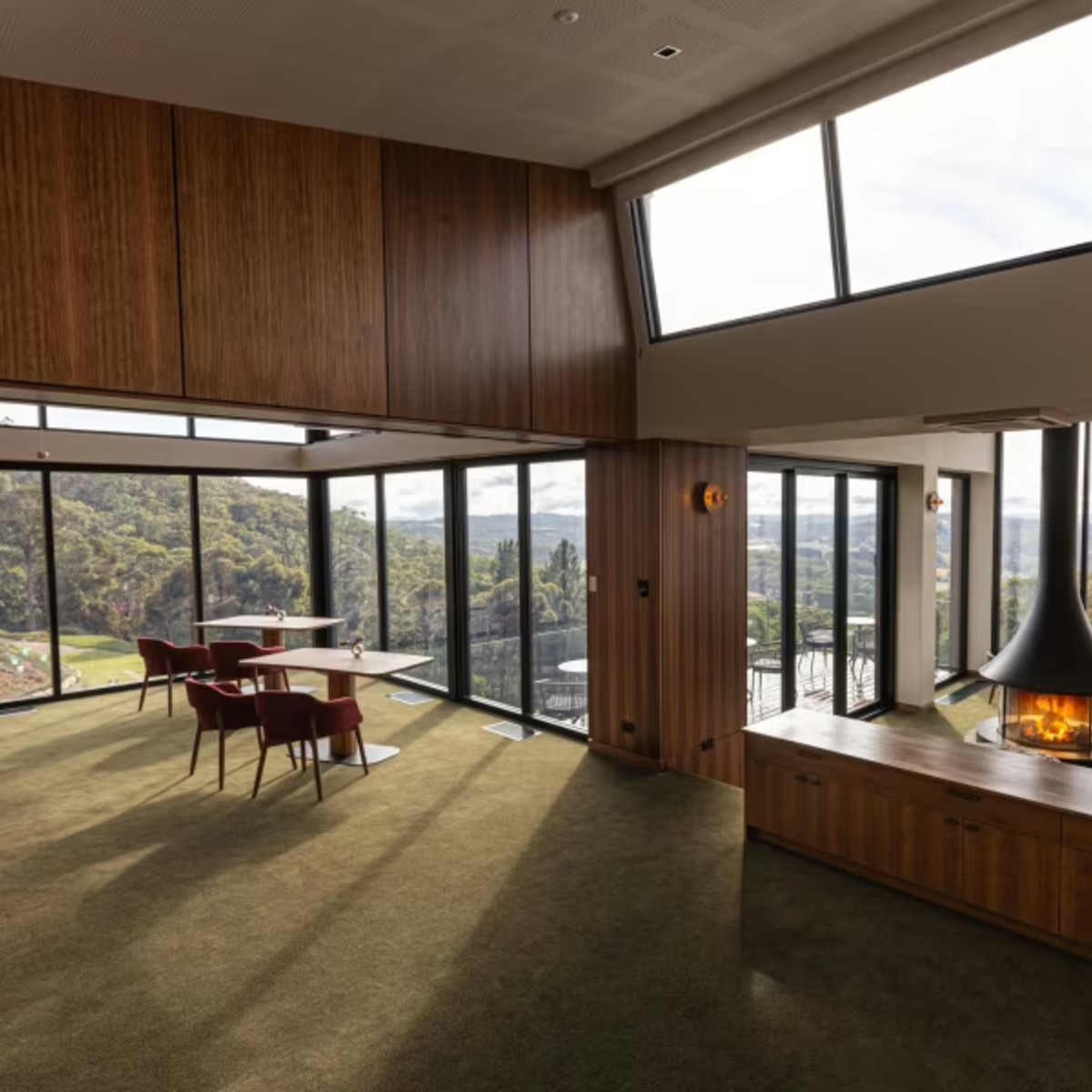 mount loft resozed